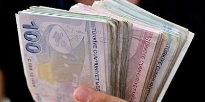 Anayasa Mahkemesi  Bakan ve Bakan yardımcılarının çift maaşına “Dur” dedi