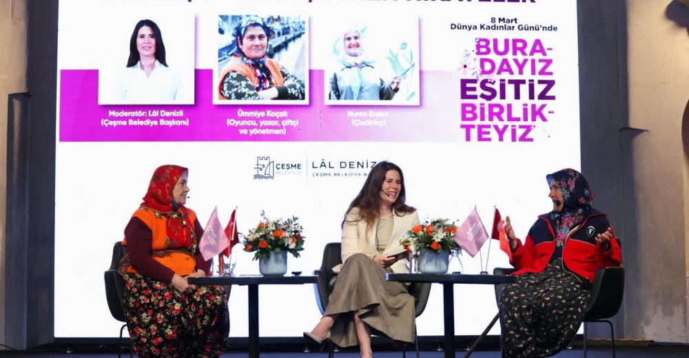 Çeşme’de 8 Mart buluşması: “Dönüştüren Hikâyeler” söyleşisi yoğun ilgi gördü