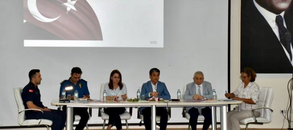 Çeşme’de Okul Güvenliği Masaya Yatırıldı