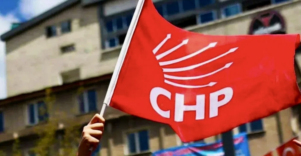 CHP’de Olağanüstü Kurultay İçin İmza Yeterli Sayısına İlk Günden Ulaşıldı