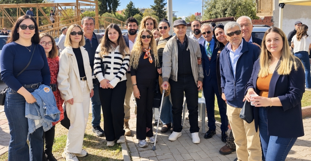 İzmir Barosu’nda Seçim Heyecanı: 4 Aday Yarışıyor, Çeşmeli Avukatlar da Sandık Başında!