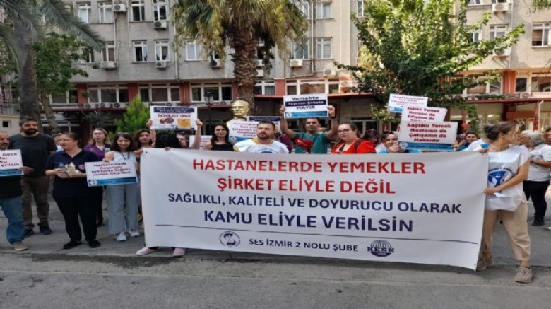 İzmir'de sağlık emekçilerinden 'yemek' protestosu!