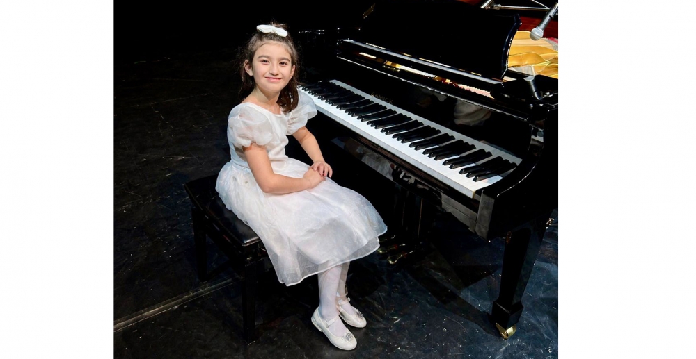 8 Yaşındaki Doğa’dan Etkileyici  Piyano Resitali