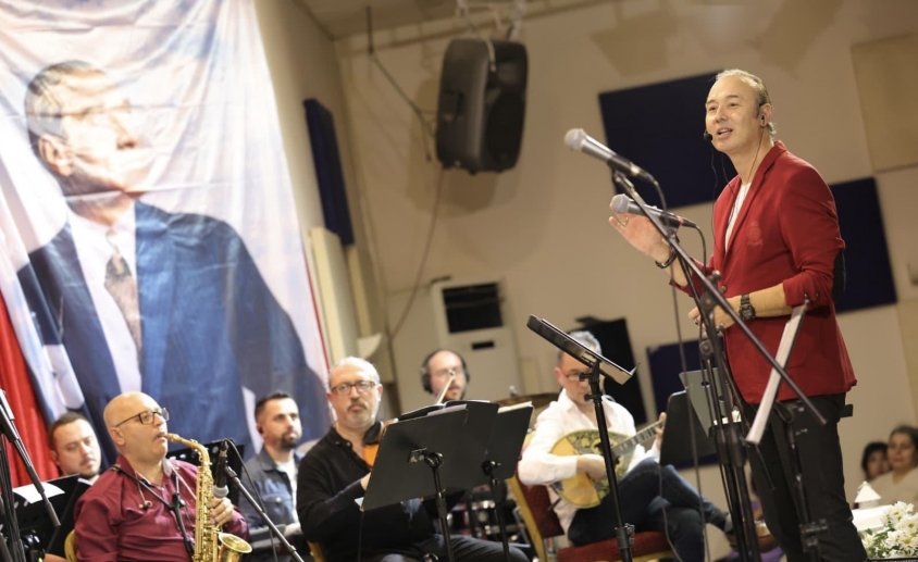 80’ler ve 90’ların Unutulmaz Şarkıları Çeşme’de Yankılandı