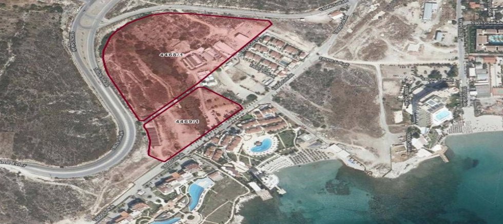 Alaçatı’da Hazine Arazisinde Büyük Vurgun İddiası