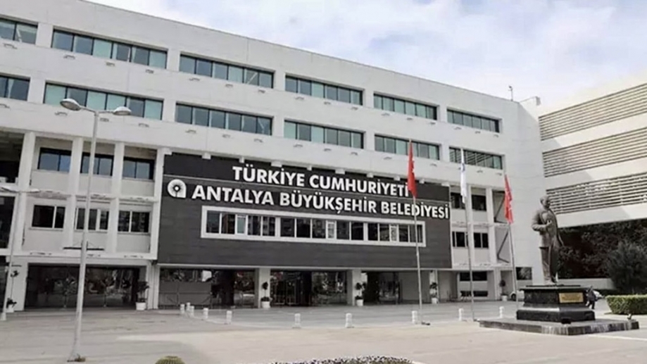 Antalya Büyükşehir Belediyesi’ne Operasyon!
