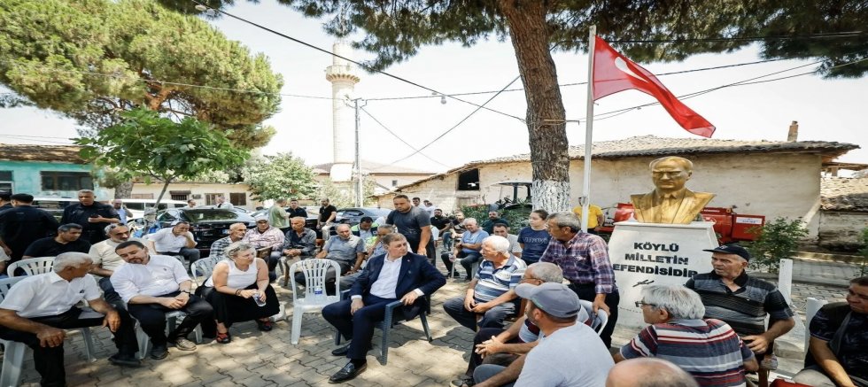 Başkan Tugay yangın bölgesinde: Yıl sonuna kadar su faturası yok!