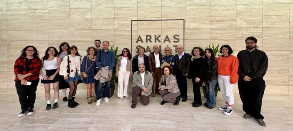Baudrillard’ın fotoğraf dünyası Alaçatı’da