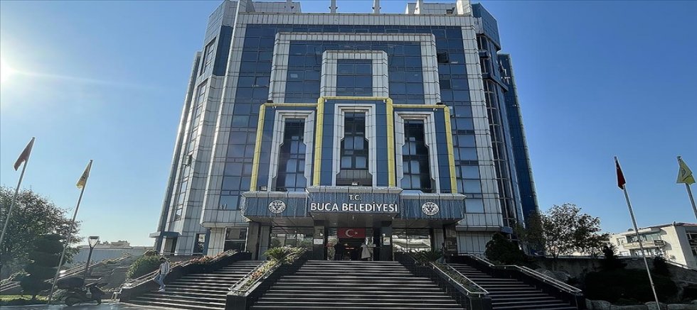 Buca Belediyesi’ne “rüşvet” operasyonu! 28 gözaltı kararı…
