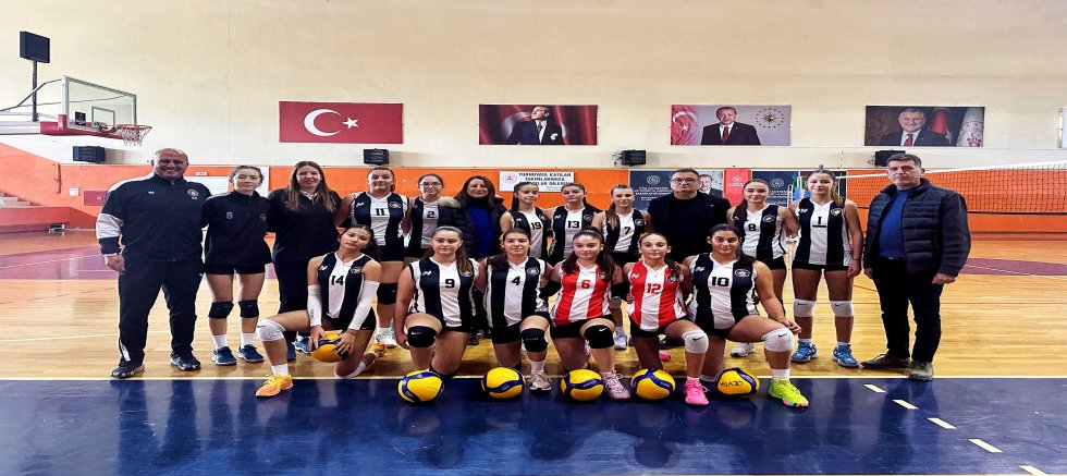 Çeşme Belediyespor’un Küçük Sultanlarından, Büyük Başarı 