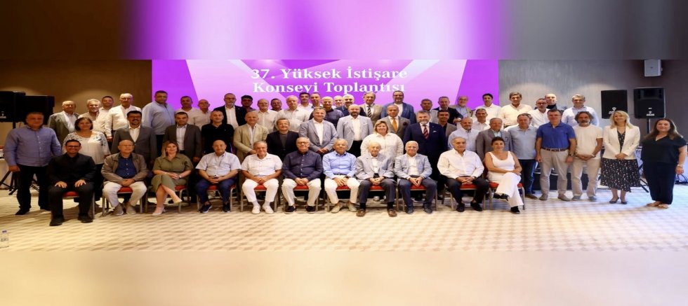 Çeşme’de Ekonomiye Yön Veren Buluşma: Gelecek Vizyonu Konuşuldu