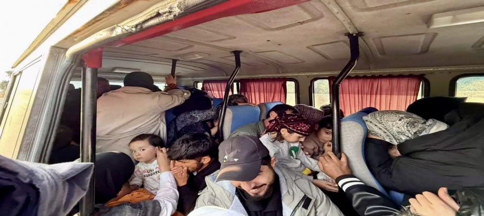 Çeşme'de nefes kesen operasyon!