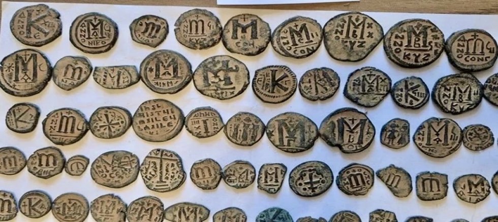 Çeşme’de tarihi operasyon: 7 bin 550 eser ele geçirildi