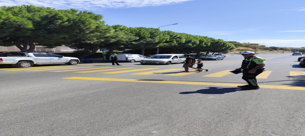 Çeşme Emniyeti Trafik Ekiplerin’den okul önlerinde sıkı denetim!