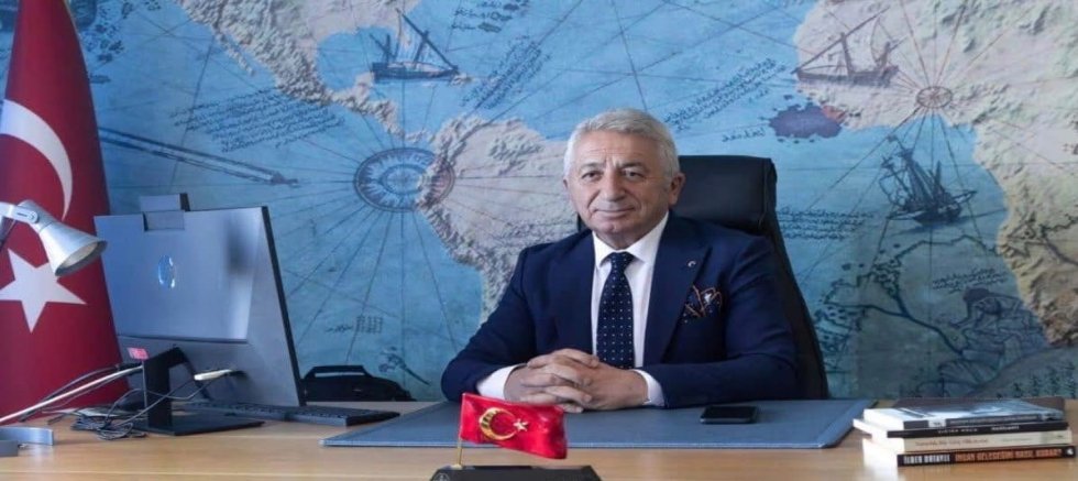 Çeşme İlçe Milli Eğitim Müdürü Şahan Çöker’den Yeni Eğitim-Öğretim Yılı Mesajı 