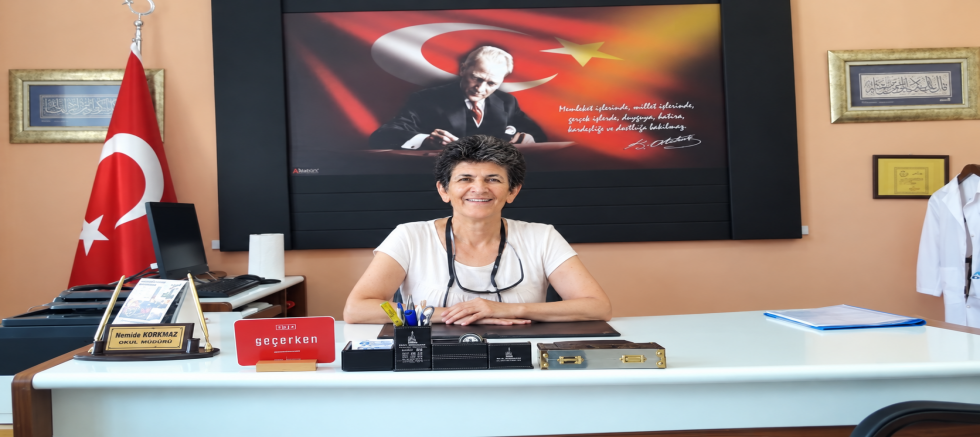 ÇEŞME MİLLİ EĞİTİMİN ACI GÜNÜ: OKUL MÜDÜRÜ NEMİDE KORKMAZ HAYATINI KAYBETTİ