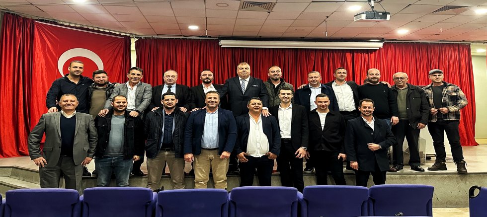 Çeşme Şoförler ve Otomobilciler Esnaf Odası’nda Ali Koparal Dönemi: Sandıktan “Beyaz Liste” Çıktı