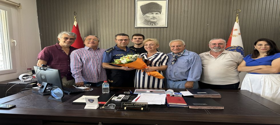 ÇEŞME YEREL GAZETECİLER PLATFORMU’NDAN EMNİYET MÜDÜRÜ İSMAİL KENAR’A ZİYARET