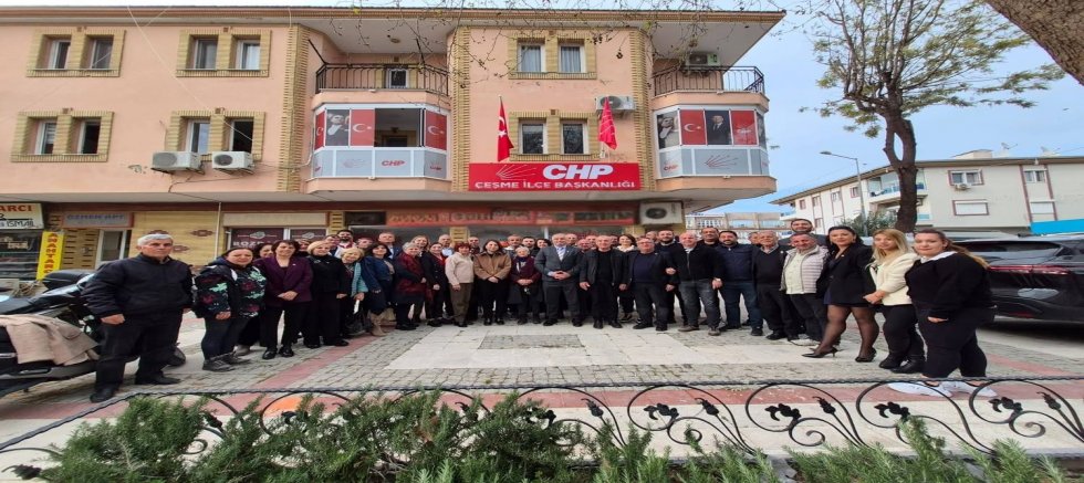 CHP Çeşme İlçe Örgütü’nde Bayram Buluşması