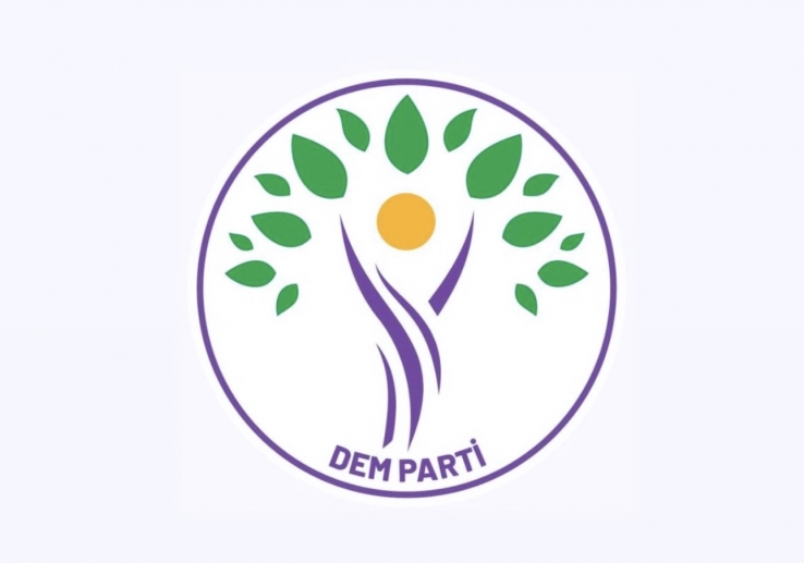 DEM Parti Çeşme İlçe Örgütü’nden CHP’ye Destek Açıklaması