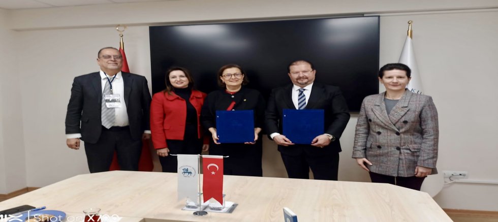 Dokuz Eylül Üniversitesi ile turizm sektörü arasında iş birliği protokolü