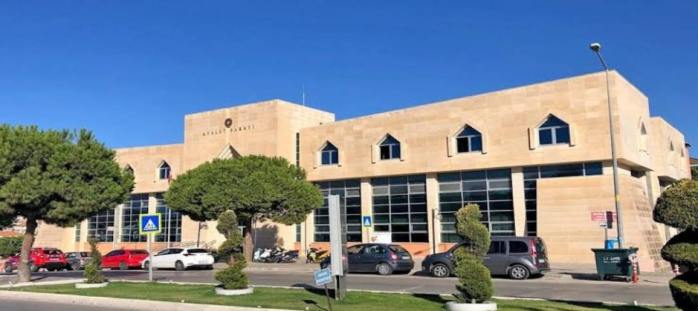 HSK Kararnamesiyle Çeşme Adliyesi’nde Görev Değişiklikleri