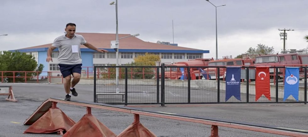 İzmir Büyükşehir’e 90 zabıta alınacak: Başvurular 30 Kasım’da başlıyor