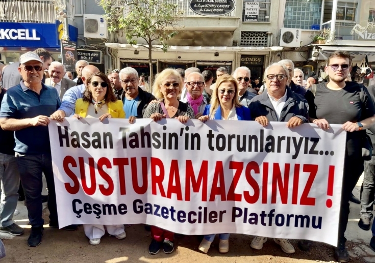 İzmirli Gazetecilerden “Sansüre Hayır, Habere Özgürlük” yürüyüşü!