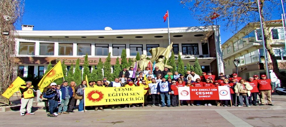 KESK Çeşme’de Sokağa İndi “Geçinemiyoruz”