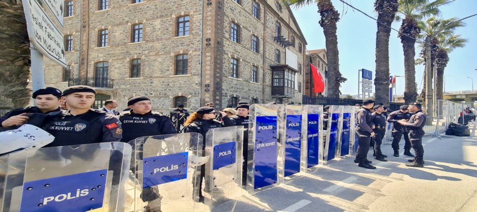 Meslek Fabrikası’nda Eğitimler Yarıda Kaldı