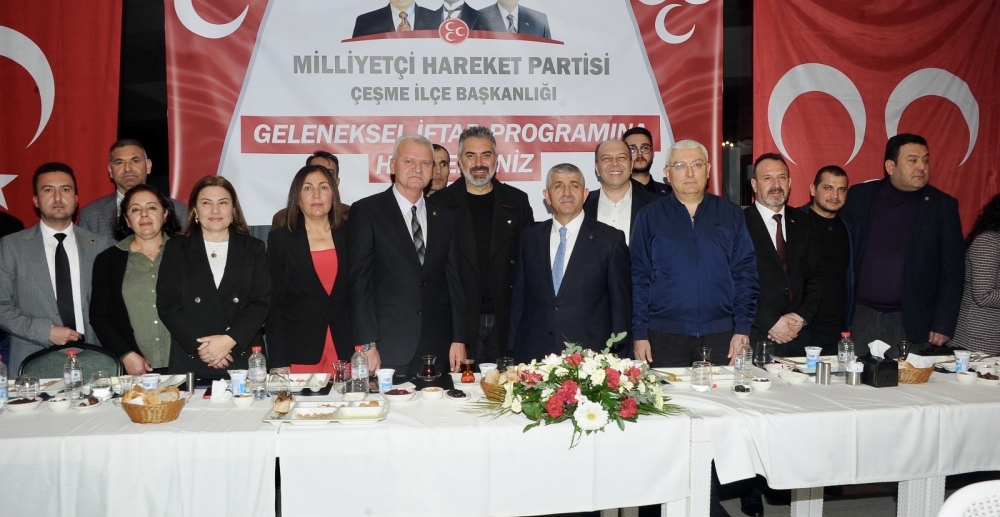 MHP Çeşme İftar Sofrasında Buluştu