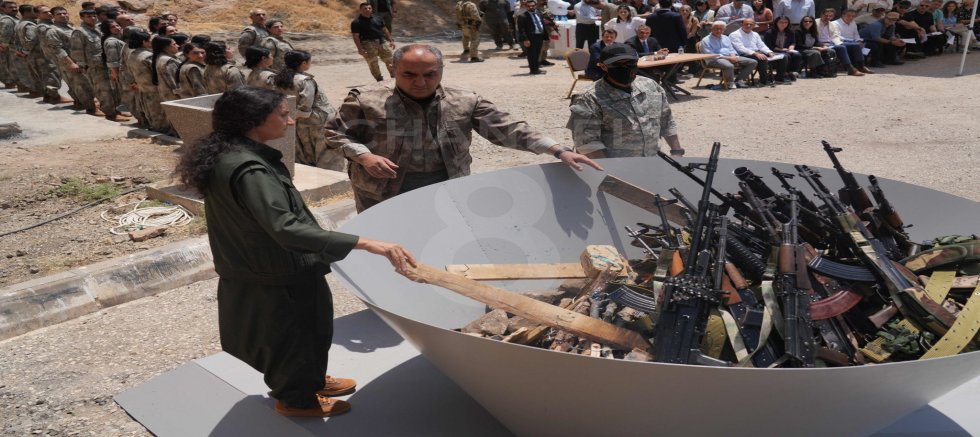 Terör Örgütü PKK Silah Bıraktı