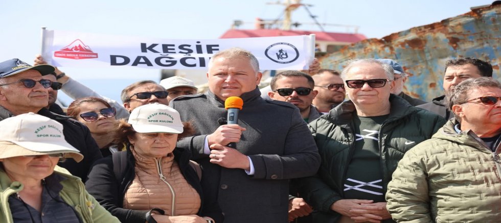 Urla Demircili’de hurda gemi protestosu 7. haftasında