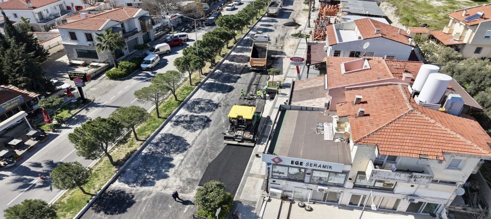 Yarımada Yaz Sezonuna Hazırlanıyor: Çeşme, Urla ve Karaburun’da Yol Seferberliği 