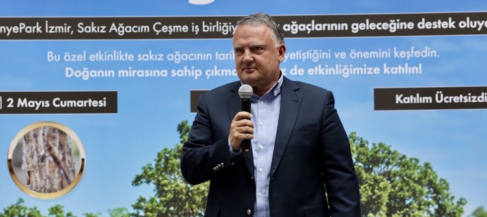 Sakız Ağacı Mirası İstinyePark İzmir’de Ziyaretçilerle Buluştu