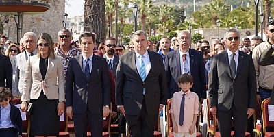 23 Nisan Çeşme'de Coşkuyla Kutlandı