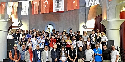 ADD Çeşme’nin 3. Satranç Turnuvası Ödül Töreni İle Son Buldu 