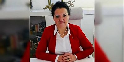 AK Parti Çeşme İlçe Başkanı Yeliz Karataş Yeni Yıl Mesajı 