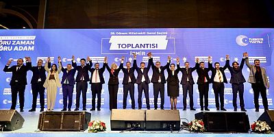 AK Parti İzmir'de milletvekili adayları tanıtıldı