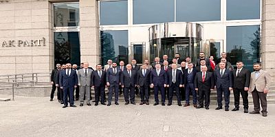 AK Parti İzmir'den Genel Merkez Çıkartması!