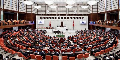 AK Parti “Torba Kanun Teklifini” Meclis'e sundu