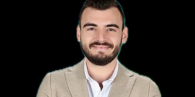 AK Partili Meclis Üyesi’nden Çeşme Belediyesi’ne Maaş Tepkisi: “Öncelik Emekçinin Alın Teri Olmalı”