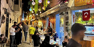 Alaçatı’da Desibelli Günler Başladı!