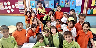 Alaçatı’da İlkokul Öğrencilerinden Anlamlı Dayanışma