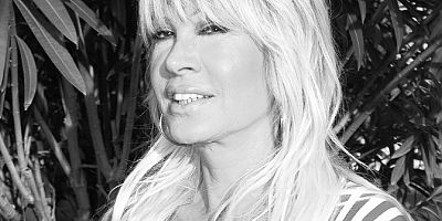 Alaçatı'nın Sevilen İsmi Pakize Suda Hayatını Kaybetti