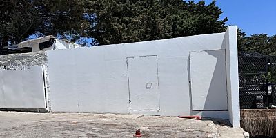 Ayayorgi’de denize ulaşımı duvar ile kapattılar!