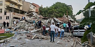 Balıkesir’de 6,1 Büyüklüğünde Deprem! 