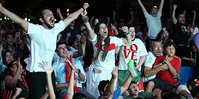 Başkan Denizli’den A Millilere Mesaj!