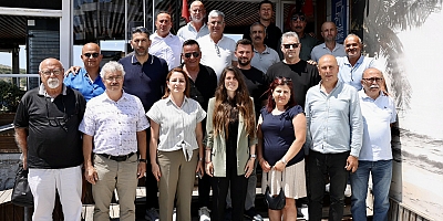 #LalDenizli #ÇeşmeBelediyesi #MuhtarlarToplantısı #OrtakAkıl #MahalleHizmetleri #YazSezonuHazırlığı #KurbanBayramı #ÇeşmeHaber #AltyapıÇalışmaları #TemizlikHizmetleri #ÇevreDüzenlemesi #VatandaşMemnuniyeti #YerelYönetim #ObjektifÇeşme