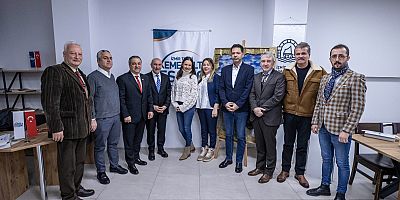 Başkan Soyer Tarihi Çarşı esnafı ile buluştu